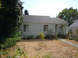 8516 37th Ave SW, Seattle, WA 98126