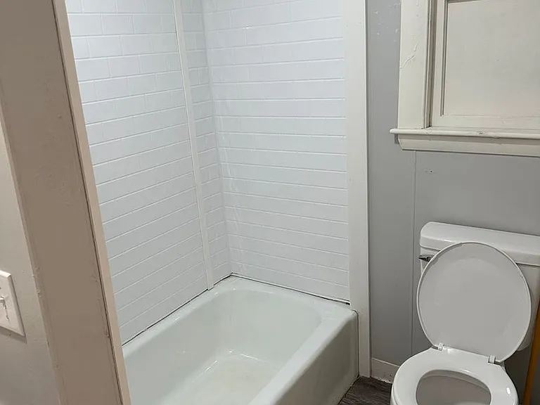 58 Winthrop St — Photo 14