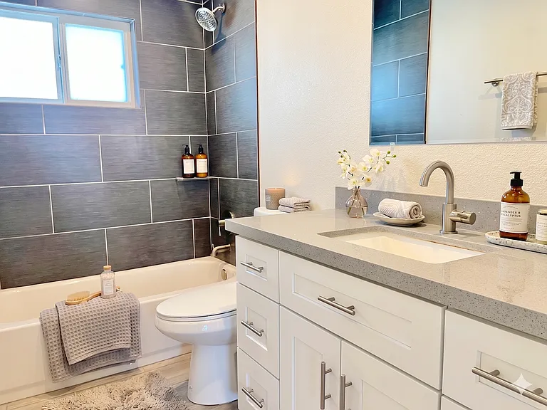 4219 N 26th St #2 — Photo 7