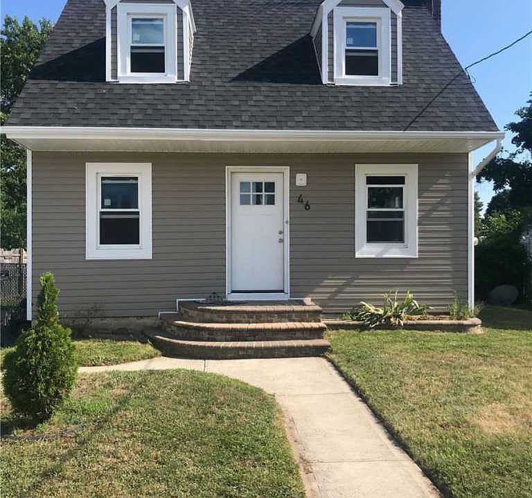 2nd image of 46 Holloway St