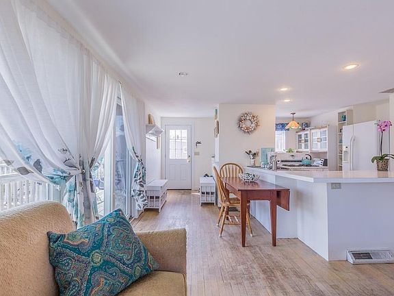 3rd image of 4 Oconnors Ct