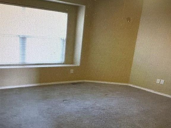 4th image of 2134 Austrian Way