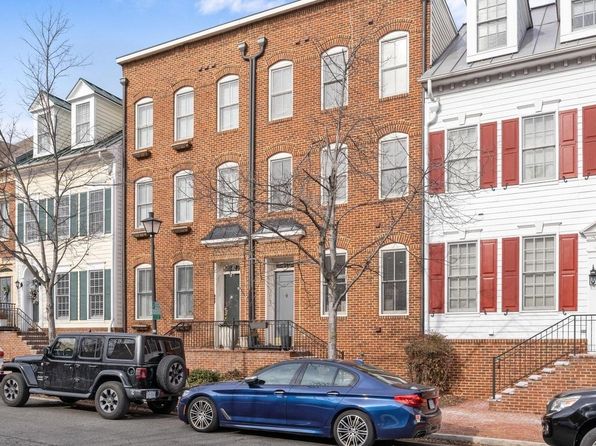 419 Princess St