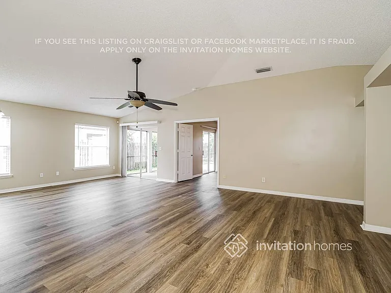 7058 Red Bay Ct — Photo 3