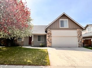 1935 W Marten Creek Dr, Meridian, ID 83642