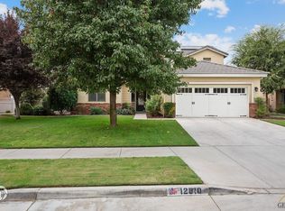 12810 Beechfield Dr, Bakersfield, CA 93312