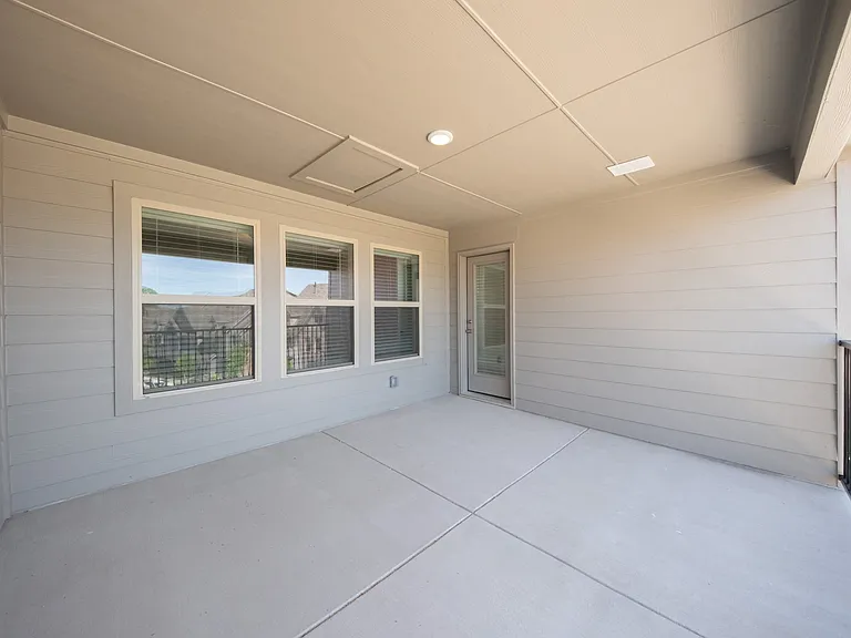 7863 Manilla Dr — Photo 24