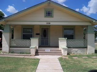 1220 E Randolph Ave, Enid, OK 73701