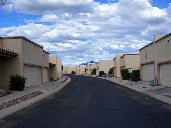 4th image of 8709 E Kenyon Terrace Dr