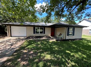 205 N Main St, Tioga, TX 76233