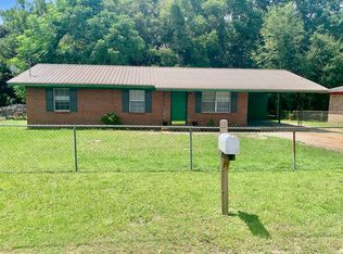 414 Quebec Ave, Defuniak Springs, FL 32433