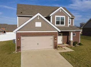 1136 Aristides Dr, Bowling Green, KY 42104