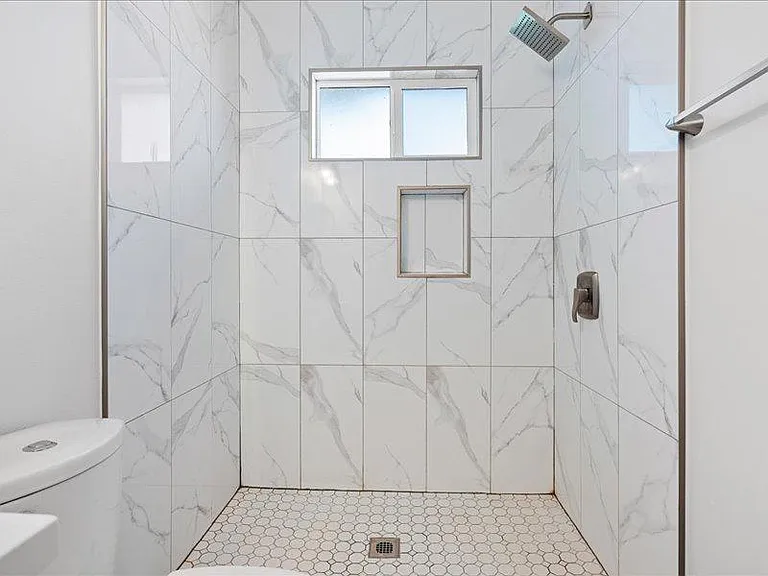 317 W Bonnie Brae Ct #B — Photo 13