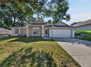 827 FORESTWOOD DRIVE, MINNEOLA, FL 34715