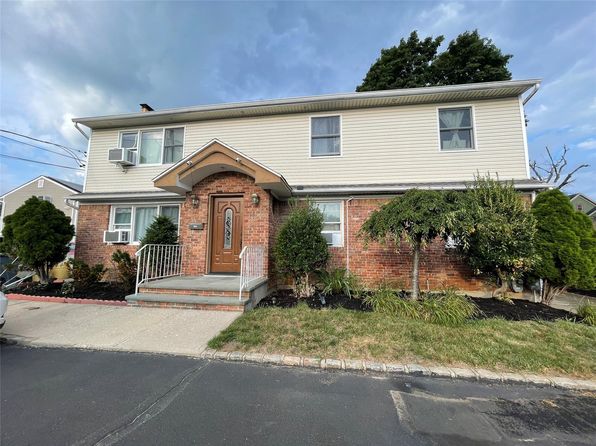 133 Railroad Ave