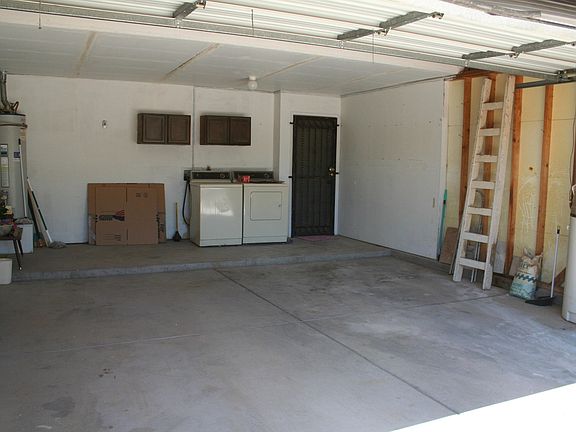 3rd image of 3099 W Placita De La Roseta