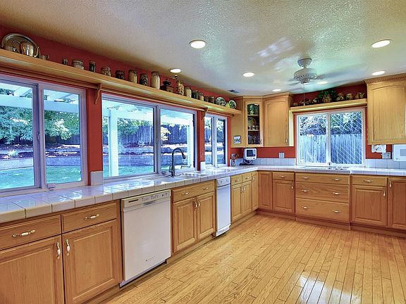 5th image of 1407 Shetland Ct