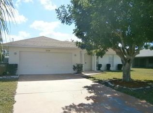 2120 SE 6th St, Cape Coral, FL 33990