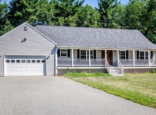 13 Webster St, Salem, NH 03079
