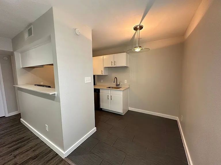 5408 Reiger Ave — Photo 6