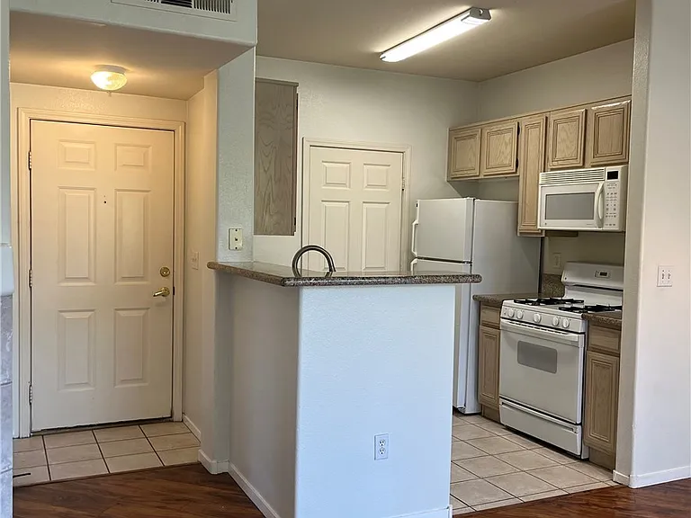 7159 S Durango Dr #204 — Photo 21