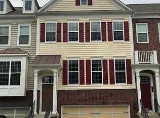 43573 White Cap Ter, Chantilly, VA 20152