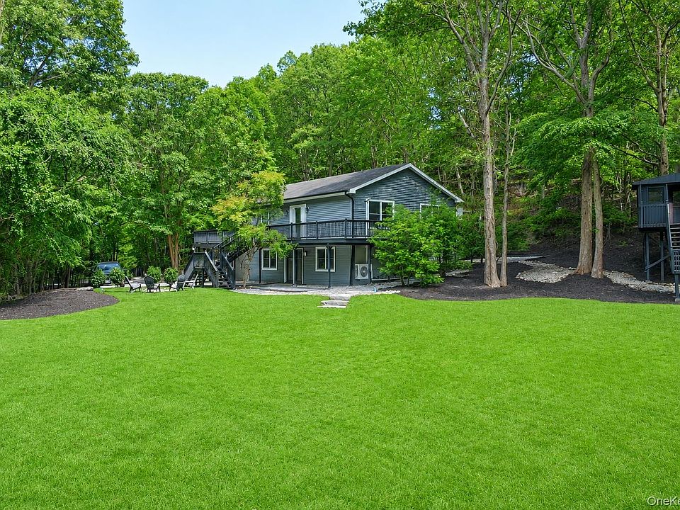 1st image of 644 Bread And Cheese Hollow Road