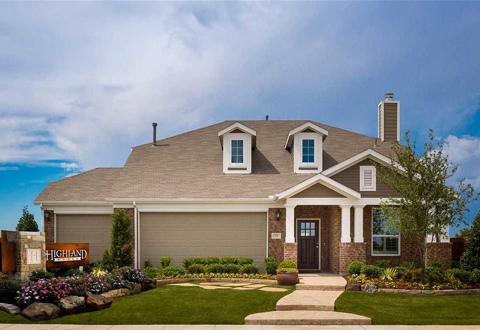 1st image of 312 Deserado Dr