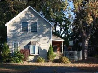 2595 South Ave E, North St Paul, MN 55109
