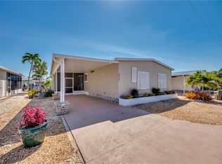 2978 Bowsprit Ln, Saint James City, FL 33956