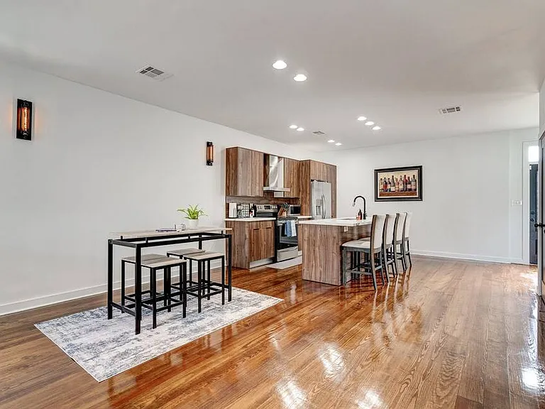 2506 Dumaine St — Photo 14
