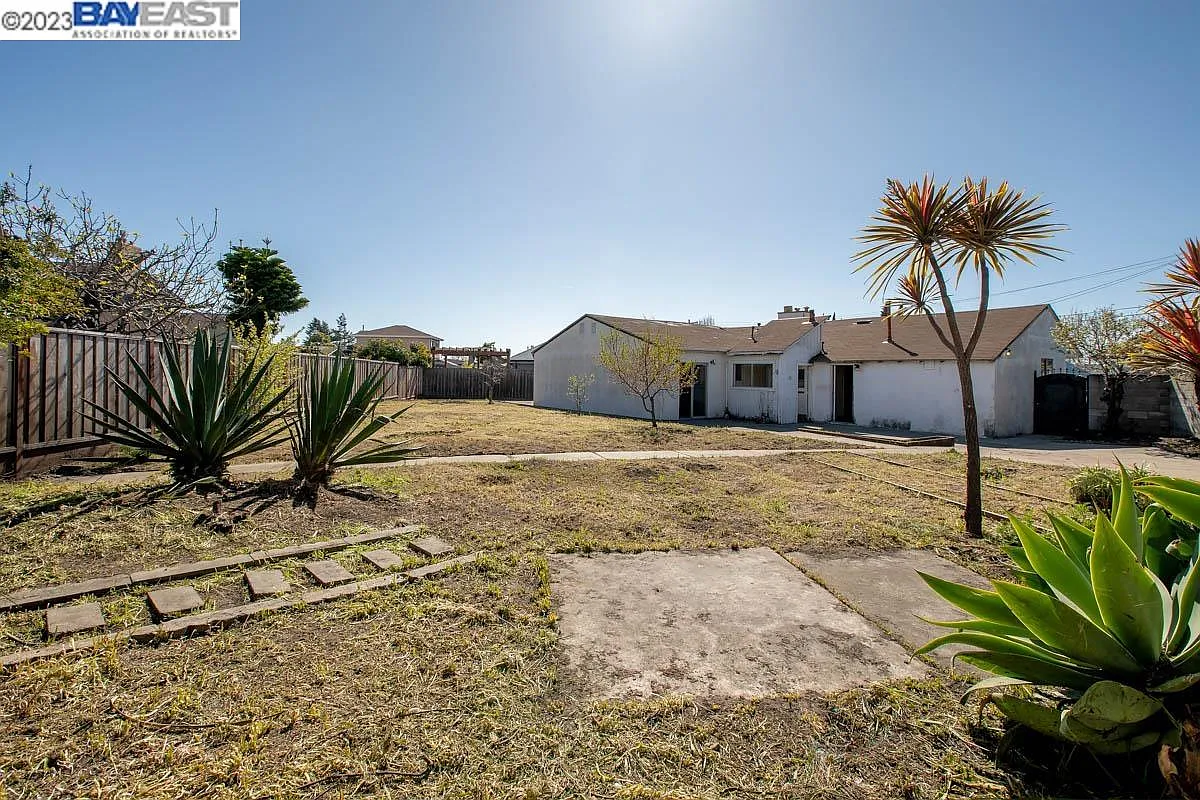 14442 Colgate St photo 1