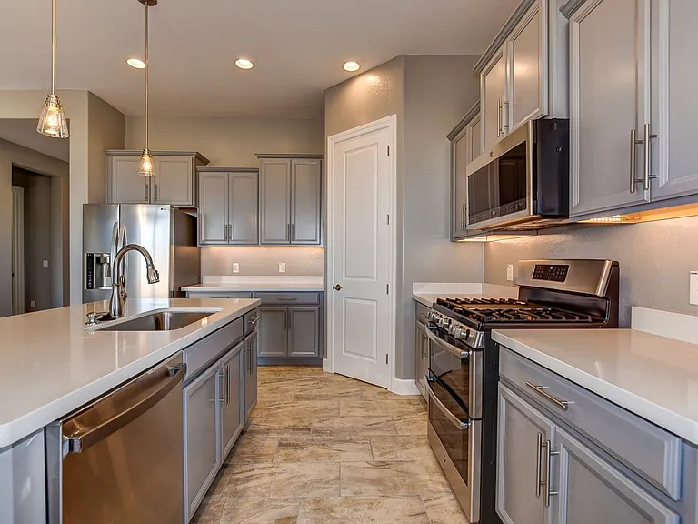 5388 Rocky Vista Dr — Photo 10