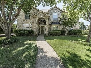 7805 Calvert Ln, North Richland Hills, TX 76182