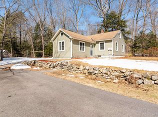 94 Grant Rd, Newmarket, NH 03857