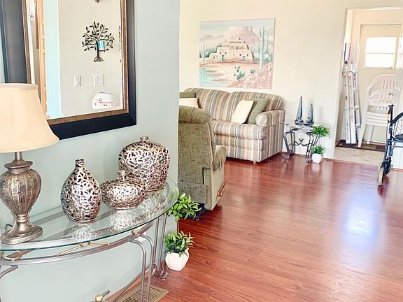 7750 E. Broadway Rd. #650 - Foyer
