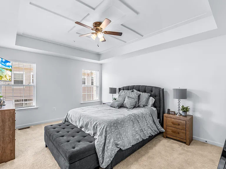 10625 Meridian Hill Way — Photo 12