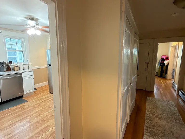 100 Walnut St #1 — Photo 7