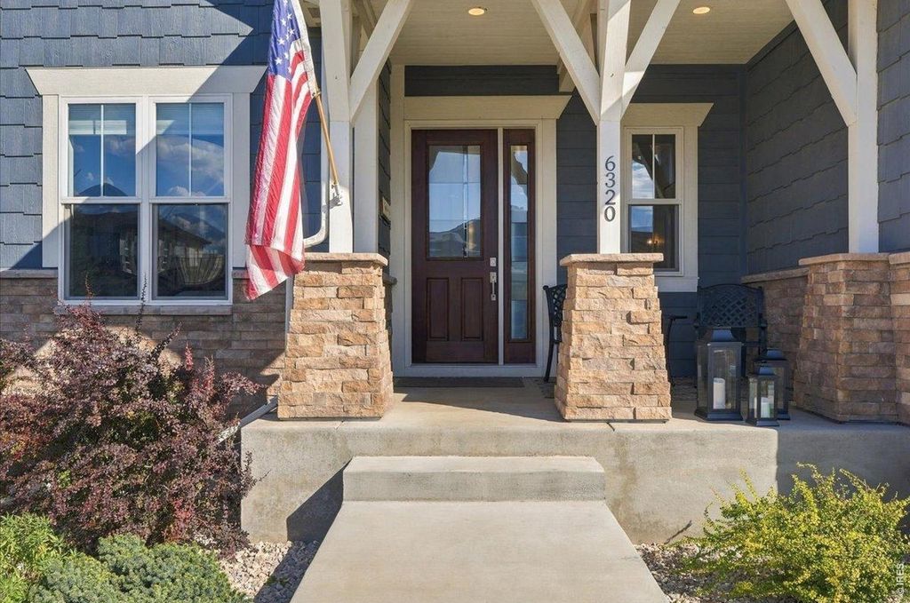 6320 Sanctuary Dr