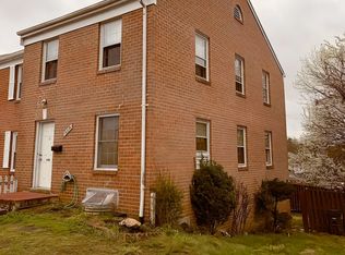 16649 Geddy Ct, Woodbridge, VA 22191
