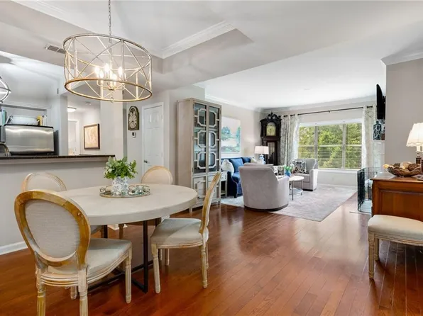 2404 River Green Dr NW, Atlanta, GA 30327