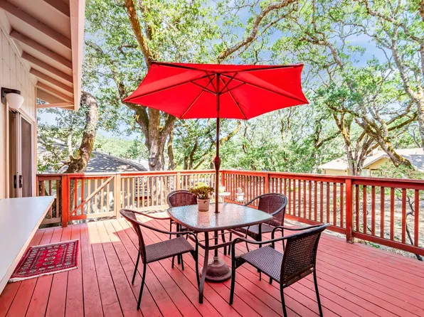 6437 Meadowridge Drive, Santa Rosa, CA 95409