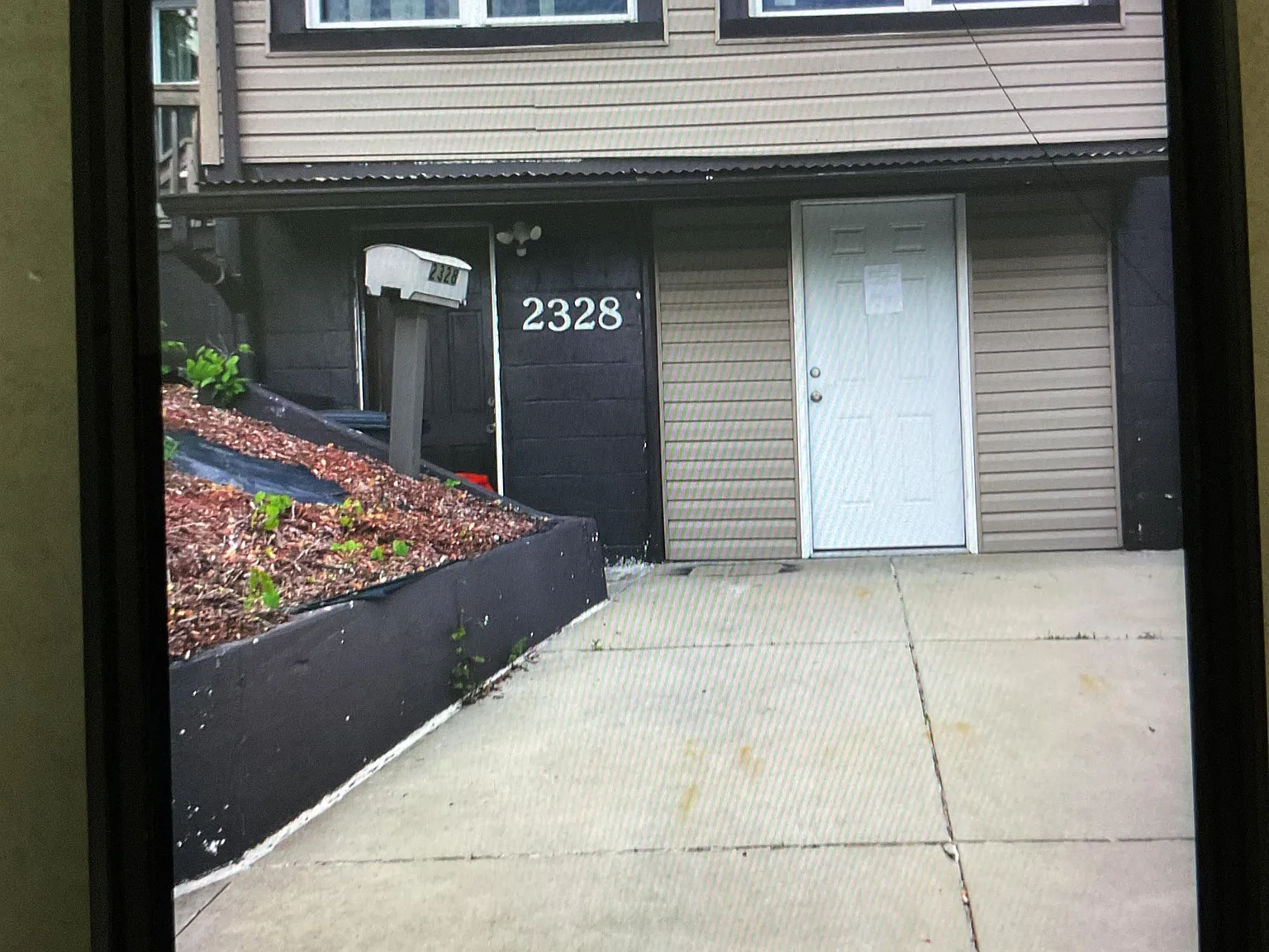 2328 Hill St - House — Photo 1