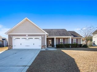 480 Hogart St, Raeford, NC 28376