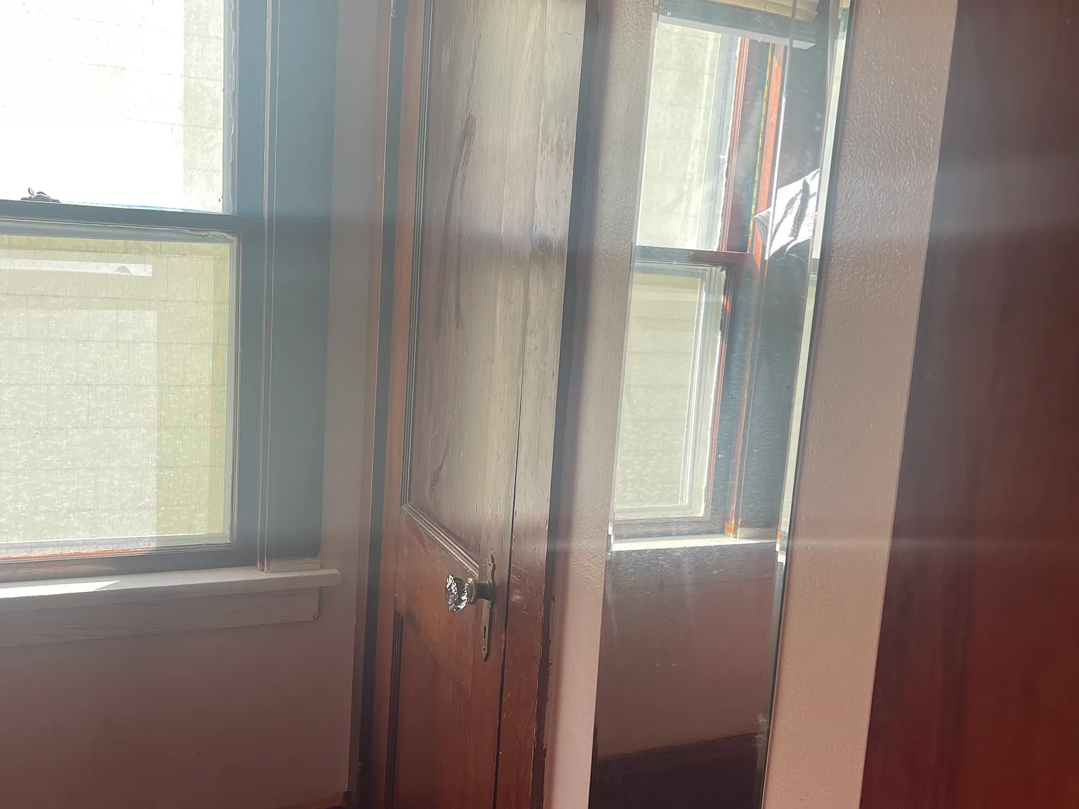 3 bed, 1800 sqft, $1,300 — Photo 4