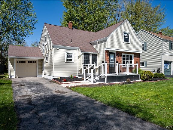 2nd image of 333 Lamarck Dr