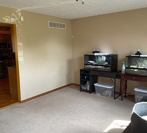 5th image of 7078 Wilhelmina Dr