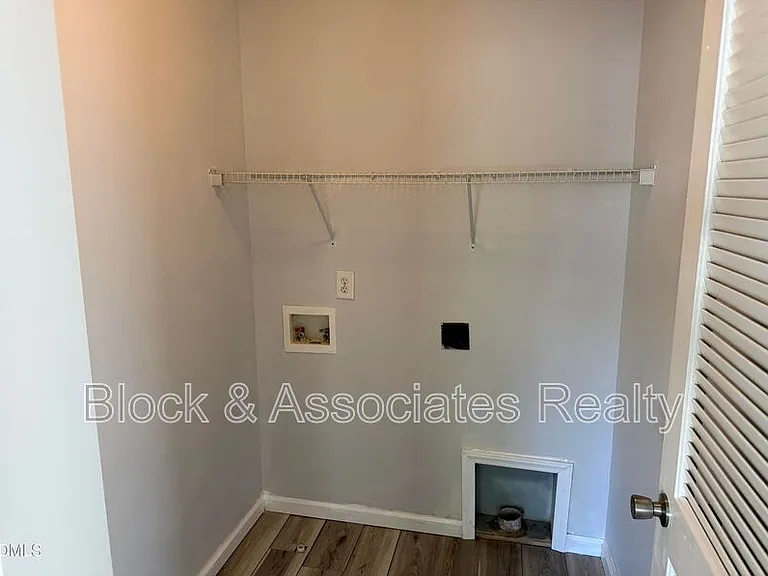108 Poppy Hills Ct — Photo 16