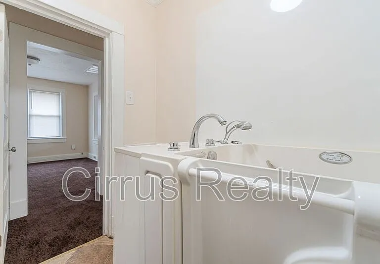 30 Kirby St — Photo 14