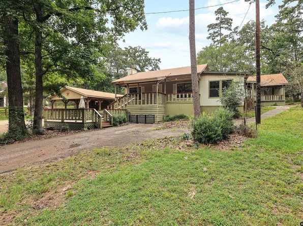 194 Oak Shadows Cv, Holly Lake Ranch, TX 75765